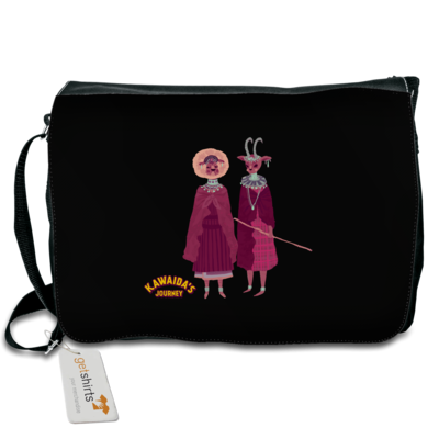 Motiv: Schultertasche - Kawaida's Journey - Massai - bestimme auf Wunsch Details wie Produkt, Grösse, Farbe und Position selbst ! Motiv: Schultertasche - Kawaida's Journey - Massai