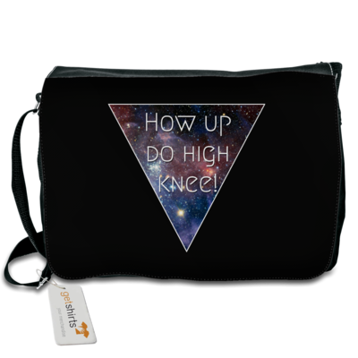 Motiv: Schultertasche - High Knee Galaxy - bestimme auf Wunsch Details wie Produkt, Grösse, Farbe und Position selbst ! Motiv: Schultertasche - High Knee Galaxy