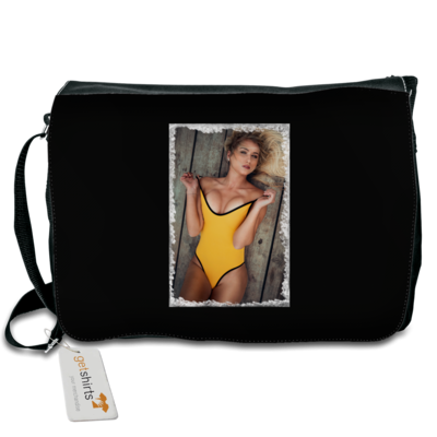 Motiv: Schultertasche - Pier - bestimme auf Wunsch Details wie Produkt, Grösse, Farbe und Position selbst ! Motiv: Schultertasche - Pier