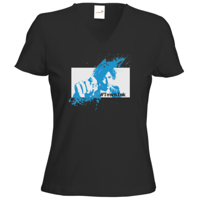Motiv: T-Shirt Damen V-Neck Classic - #TeamTak - Blau - bestimme auf Wunsch Details wie Produkt, Grösse, Farbe und Position selbst ! Motiv: T-Shirt Damen V-Neck Classic - #TeamTak - Blau
