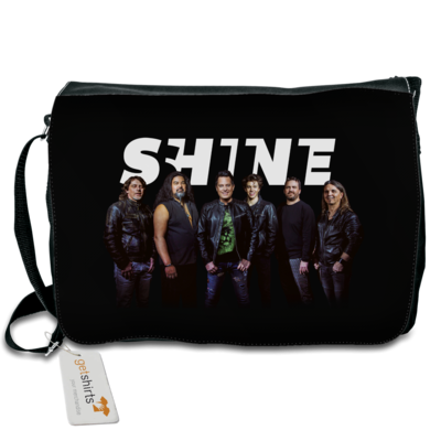 Motiv: Schultertasche - bestimme auf Wunsch Details wie Produkt, Grösse, Farbe und Position selbst ! Motiv: Schultertasche