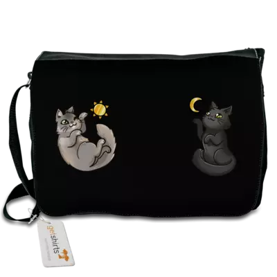 Motiv: Schultertasche - bestimme auf Wunsch Details wie Produkt, Grösse, Farbe und Position selbst ! Motiv: Schultertasche